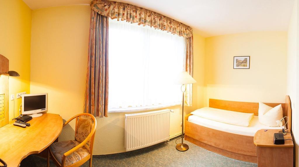 Gasthof An Der Soring Hotel Hagenow Room photo
