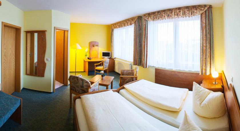 Gasthof An Der Soring Hotel Hagenow Exterior photo